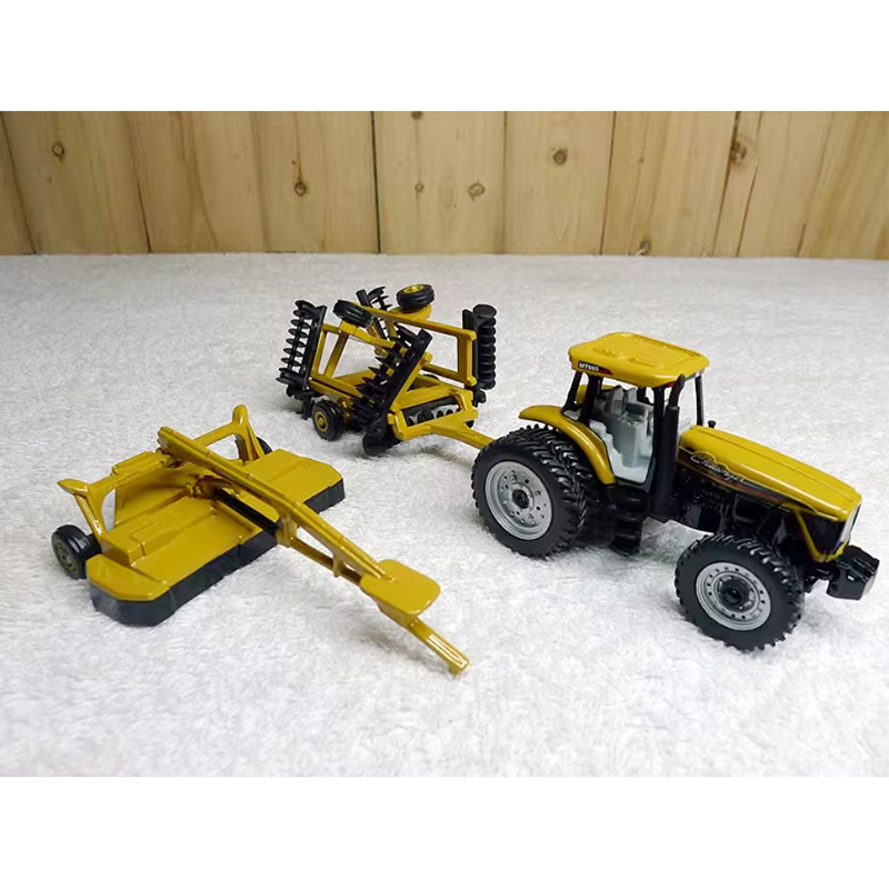 Farming Agriculture Model - ERTL Diecast 1:64 Scale Challenger Tractor
